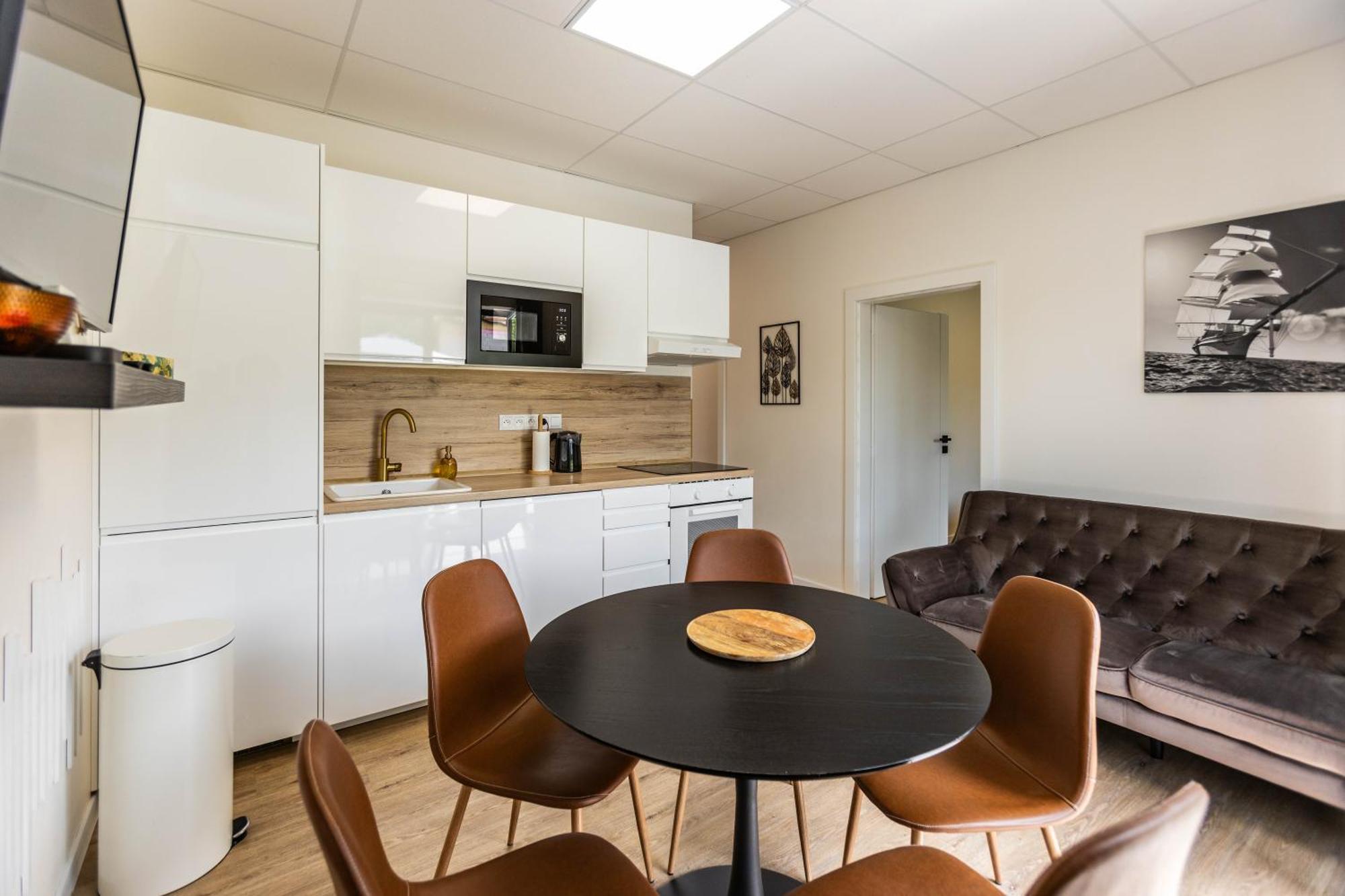 Stylish Apartment With Free Parking Zvolen Ngoại thất bức ảnh